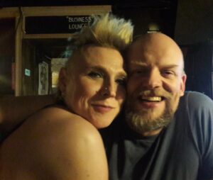 Janne Saarikivi, Taina Saarikivi