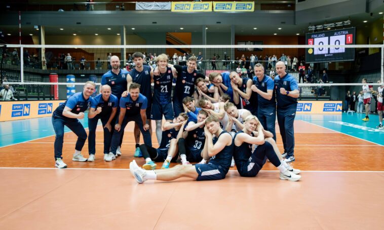 Miesten lentopallomaajoukkue