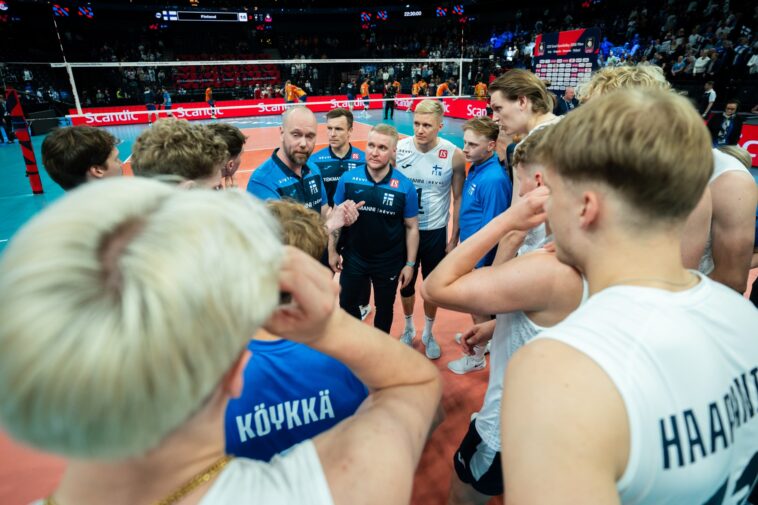 Lentopallomaajoukkue, Olli Kunnari, Jarmo Korhonen
