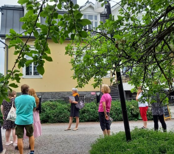 Opas, matkailu, Kirjakortteli, opastus, matkailuopas